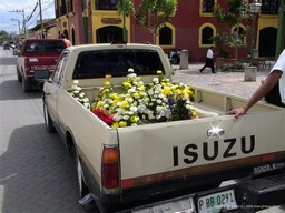 Pick-up with Child's coffin, Comayagua