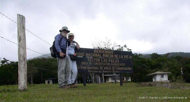 Gerry and Jan at entrance to Rincon de la Vieja N. P.