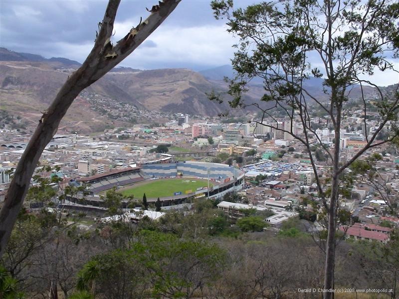 Central Tegucigalpa seen from Parque La Paz