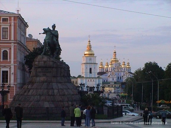 Statue of Bohdan Khmelnytskyy