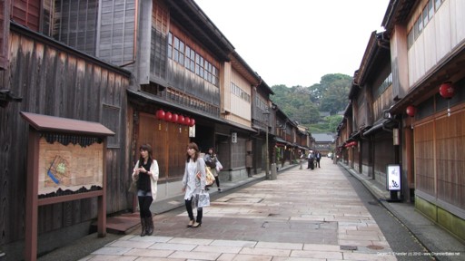 Higashi geisha street