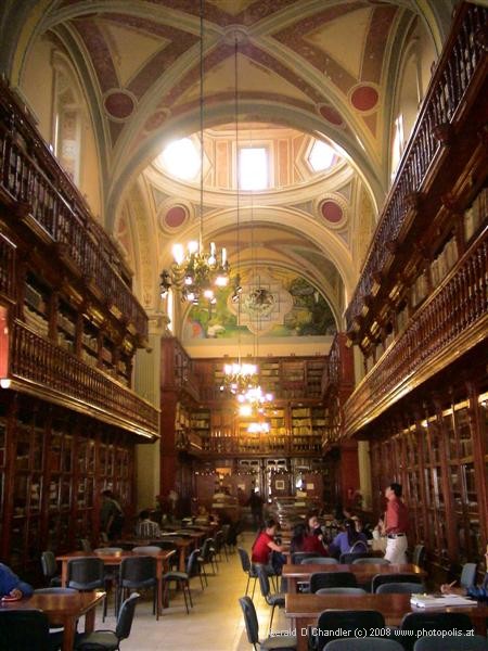 Library in former Morelia church