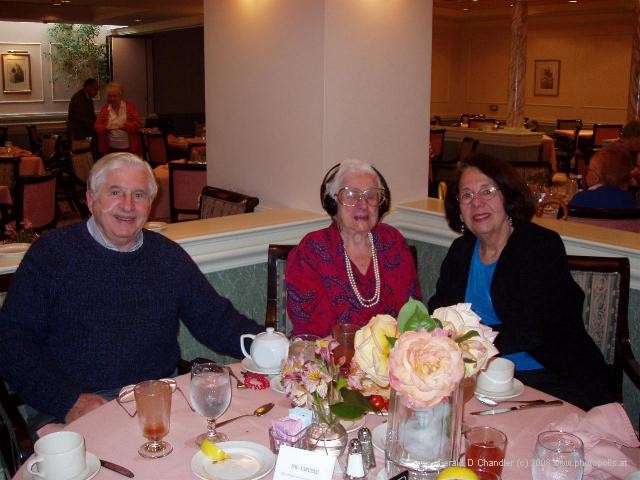 Lunch with Bob Goldsmith, Frances Stotland, and Linda Lyons